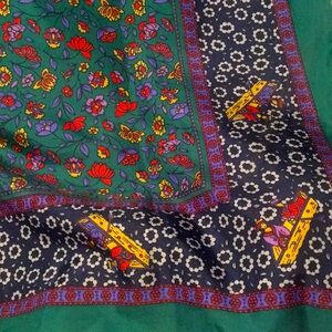 Beautiful oriental themed scarf